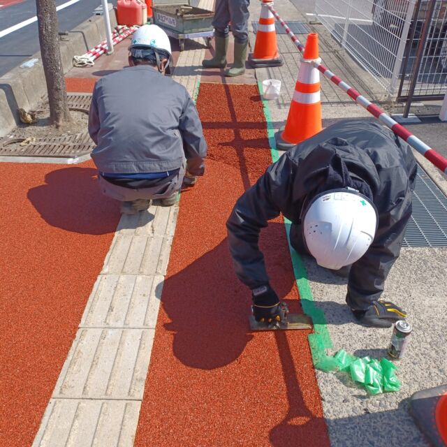 セール アスファルト クッション